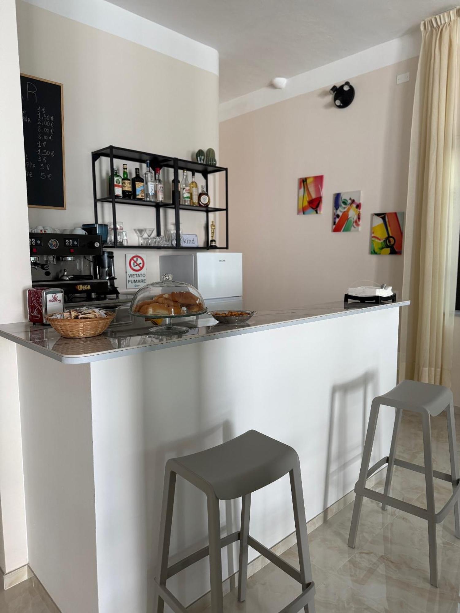 Hotel Pigalle Rimini Kültér fotó