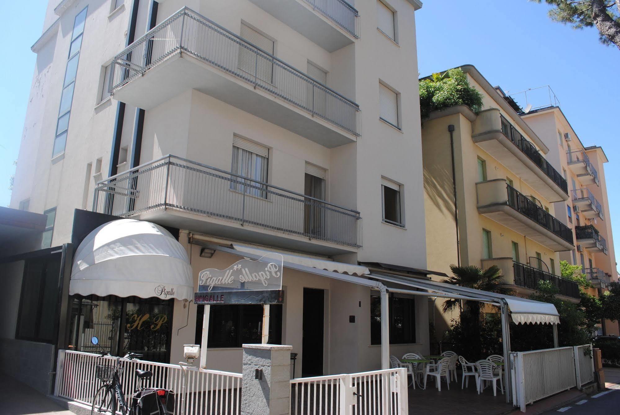 Hotel Pigalle Rimini Kültér fotó